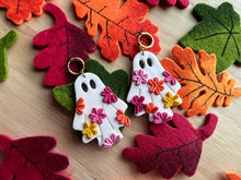 Load image into Gallery viewer, 70s Ghost Earring Charm
