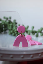 Load image into Gallery viewer, Mini Arches - Baby Pink

